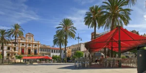 Get paid to $17000 to move and live in Spain